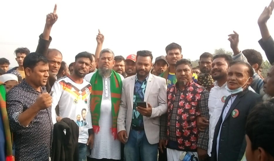 আড়াইহাজারে ধানের শীষের জনসমুদ্র: ‘চাঁদাবাজ ও সন্ত্রাসমুক্ত মডেল উপজেলা গড়ার অঙ্গীকার’ আজাদের