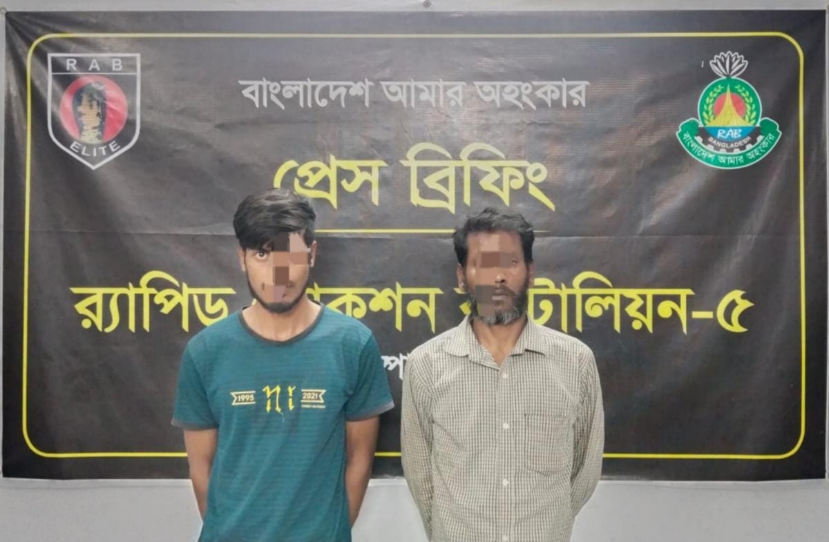 রাজশাহীতে র‍্যাবের অ্যাকশন: ২ হাজার পিস ট্যাপেন্টাডল ও ইয়াবাসহ ২ কারবারি পাকড়াও