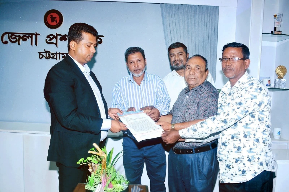 অলি-গলিতে ব্যাটারি রিকশা চলাচলে অনুমতির প্রার্থনা; প্রধানমন্ত্রীর হস্তক্ষেপ চায় চালক-মালিক ঐক্য পরিষদ